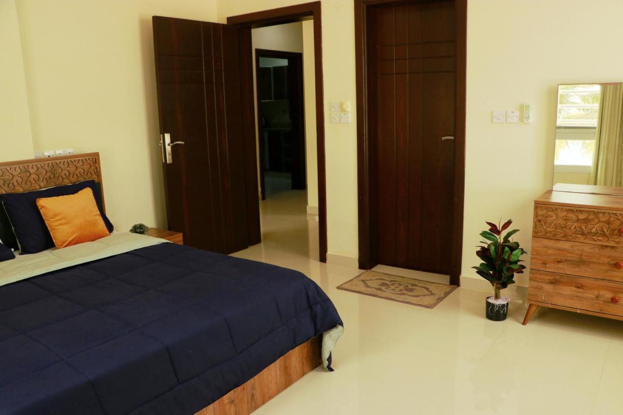 Almansor Furnished Apartment 3 Salalah Exteriör bild