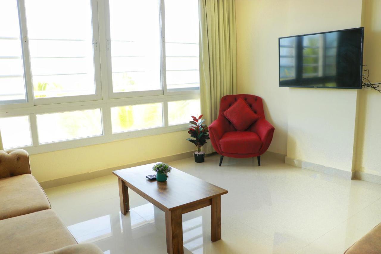 Almansor Furnished Apartment 3 Salalah Exteriör bild