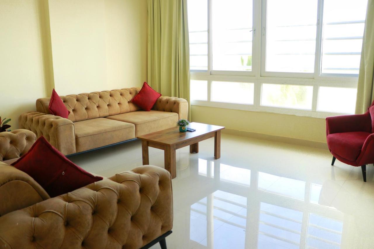 Almansor Furnished Apartment 3 Salalah Exteriör bild